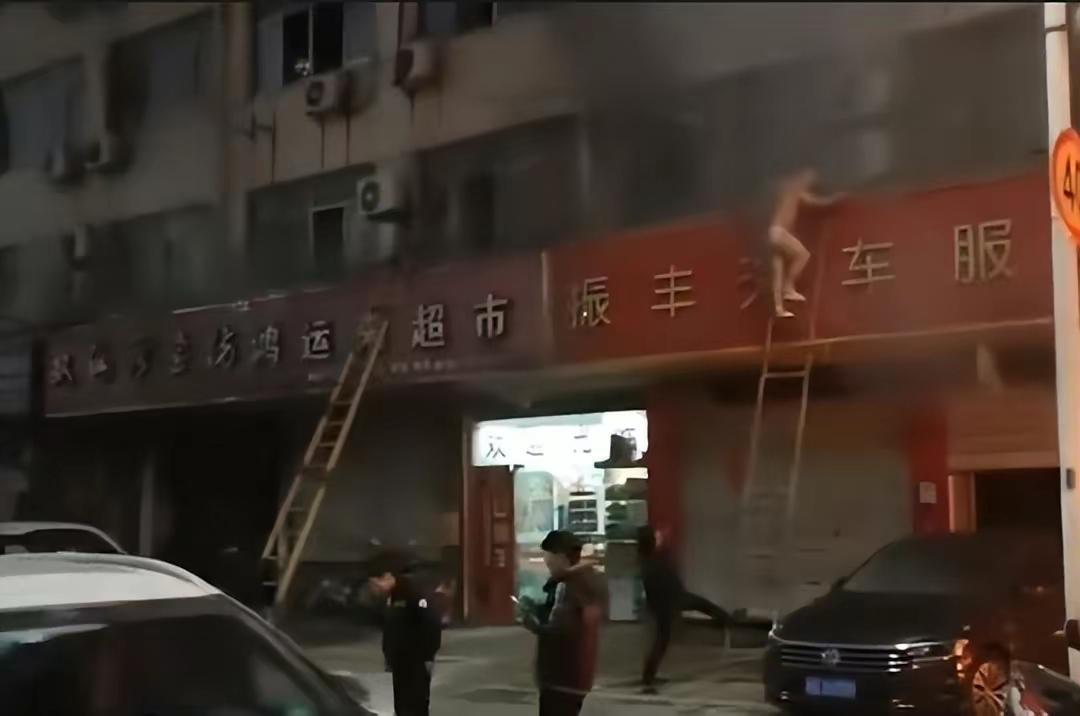 蘇州火災(zāi)最新消息，緊急救援與預(yù)防措施實(shí)施更新。