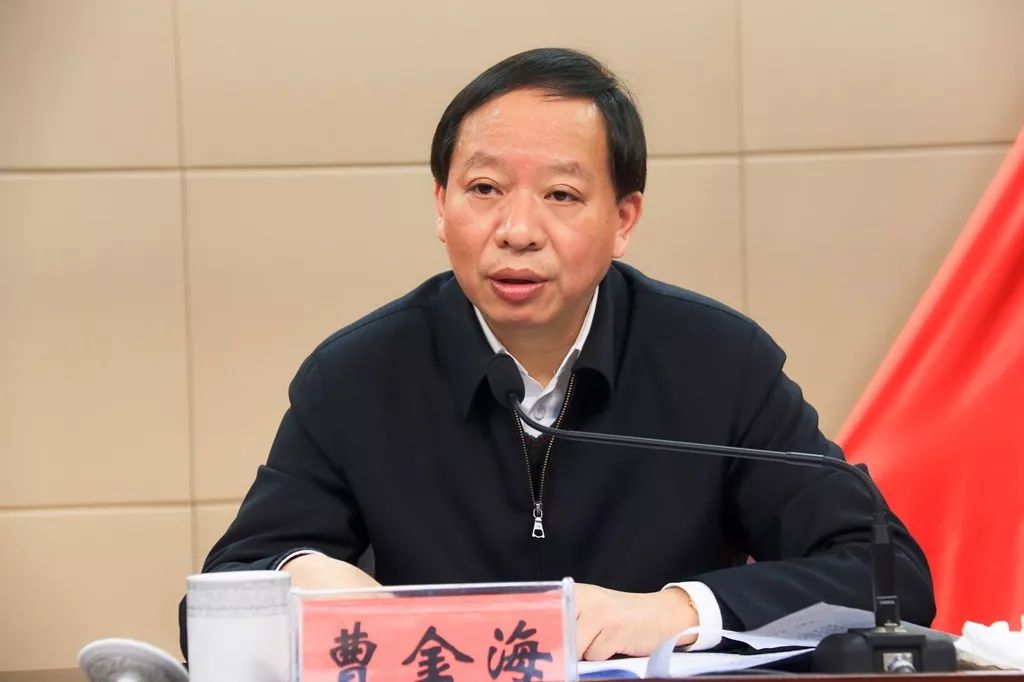 王繼東最新動態(tài)，時代浪潮中的領(lǐng)航者