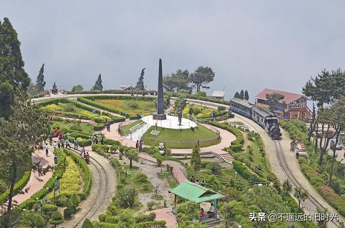 迷你世界最新版刷鐵軌，自然美景探險(xiǎn)之旅啟動(dòng)！